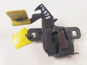 CERRADURA CAPOT FORD MUSTANG (SN95) Autodesguaces Alicante