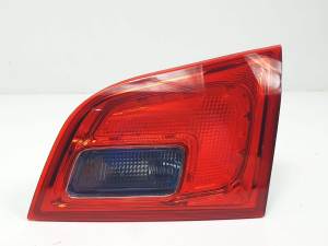 PILOTO TRASERO DERECHO INTERIOR 13282247 OPEL ASTRA J SPORTS TOURER Autodesguaces Alicante
