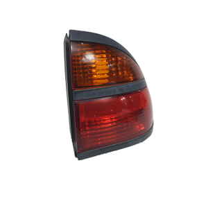 PILOTO TRASERO DERECHO 7700420123 RENAULT LAGUNA (B56) Autodesguaces Alicante