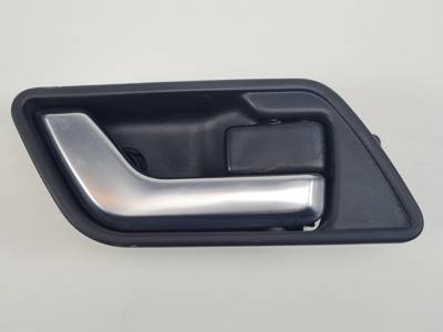 MANETA INTERIOR DELANTERA DERECHA 5H3222600AD LAND ROVER FREELANDER 2 (LR2) (L359) Autodesguaces Alicante