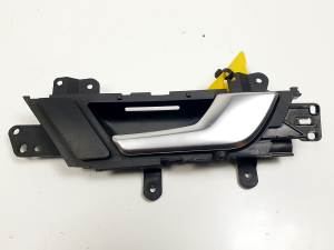 MANETA INTERIOR TRASERA DERECHA 4F0839020F AUDI A6 ALLROAD QUATTRO (4FH) Autodesguaces Alicante