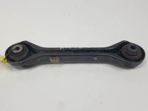 BRAZO SUSPENSION SUPERIOR TRASERO DERECHO 6763473 BMW SERIE 1 BERLINA (E81/E87) Autodesguaces Alicante