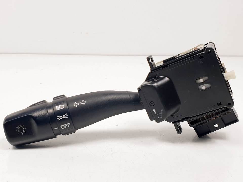 MANDO LUCES - HYUNDAI - ACCENT (LC)