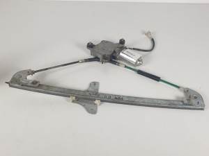 ELEVALUNAS DELANTERO DERECHO 09206371 OPEL AGILA Autodesguaces Alicante
