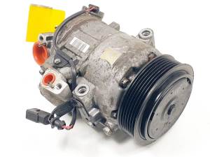 COMPRESOR AIRE ACONDICIONADO VOLKSWAGEN FOX (5Z1) Autodesguaces Alicante