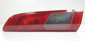 PILOTO TRASERO DERECHO INTERIOR 60685981 ALFA ROMEO 156 SPORTWAGON Autodesguaces Alicante