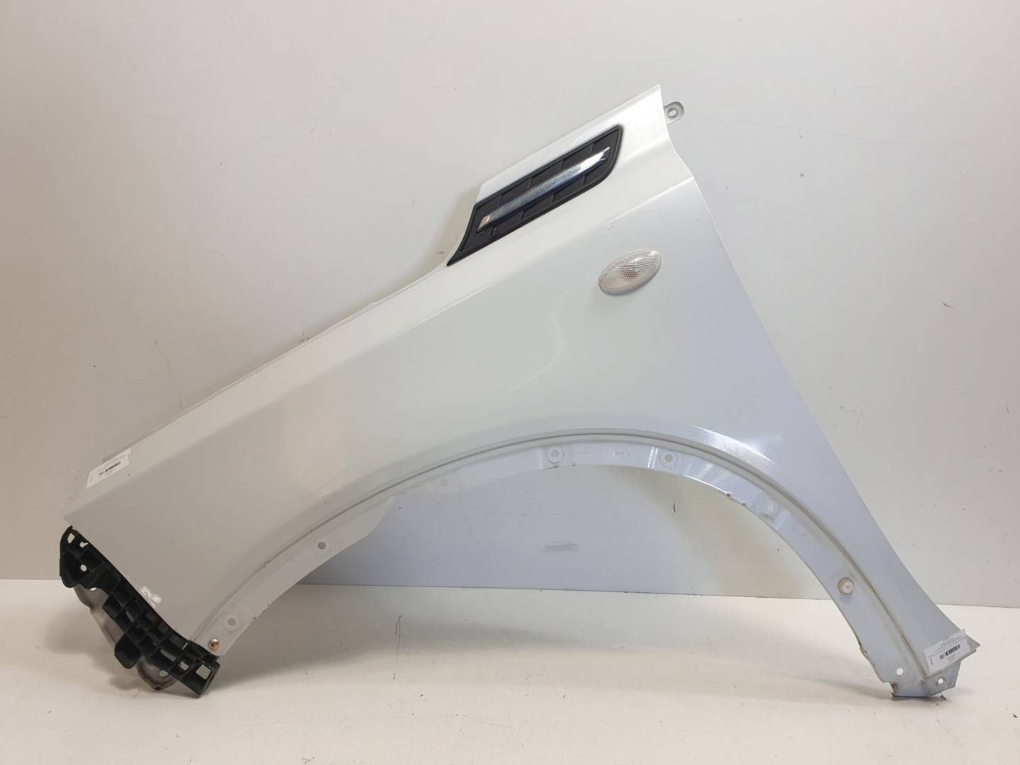 Kotflügel vorne links - SUZUKI - VITARA (LY)