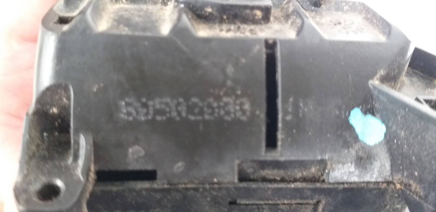 CERRADURA PUERTA DELANTERA DERECHA