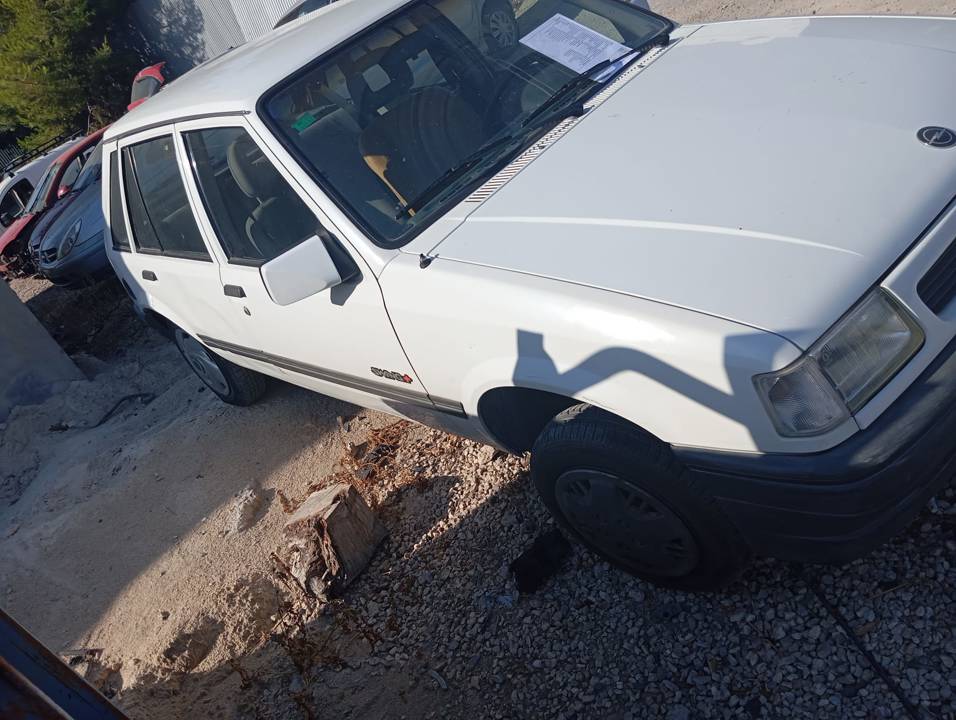 ALETA DELANTERA DERECHA