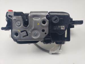 CERRADURA PUERTA TRASERA IZQUIERDA PSA190389 CITROEN C4 CACTUS Autodesguaces Alicante