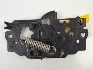CERRADURA CAPOT FORD FOCUS LIM. Autodesguaces Alicante
