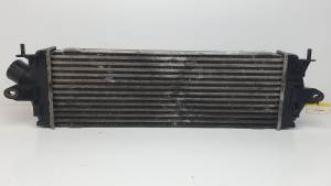 INTERCOOLER 8200411160C OPEL VIVARO Autodesguaces Alicante