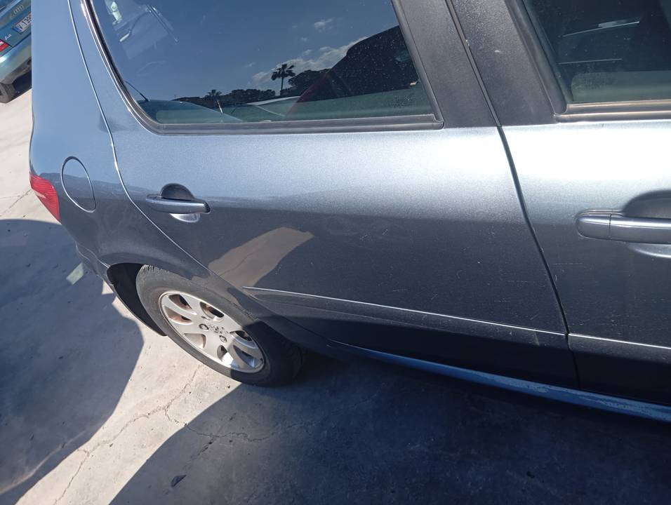 CERRADURA PUERTA TRASERA DERECHA