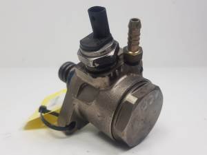 BOMBA INYECCION 04E127026 SEAT IBIZA (6P1) Autodesguaces Alicante