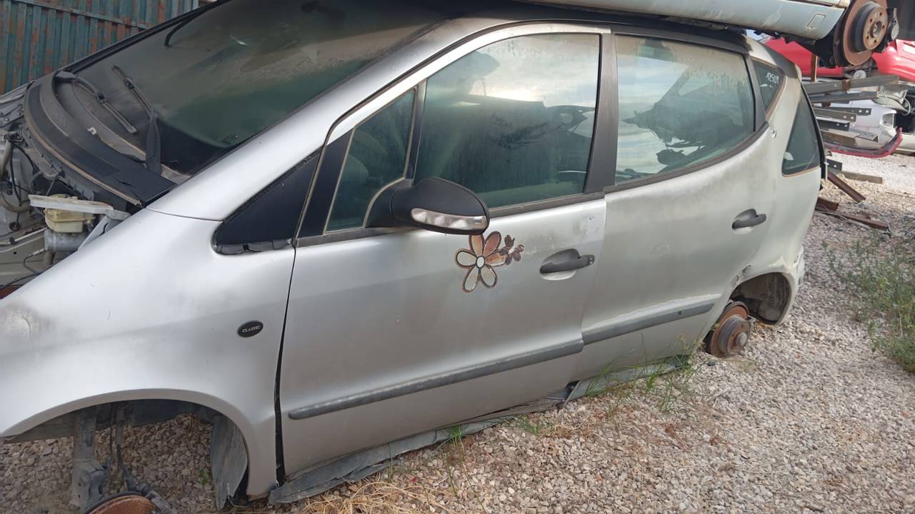 CERRADURA PUERTA DELANTERA IZQUIERDA