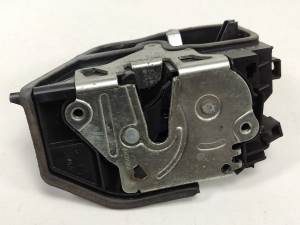 CERRADURA PUERTA DELANTERA IZQUIERDA 7154619 BMW SERIE 5 TOURING (E61) Autodesguaces Alicante