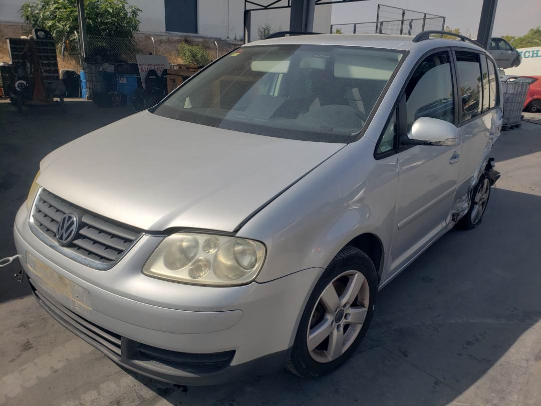 VOLKSWAGEN TOURAN (1T1) (2003 - 2006)