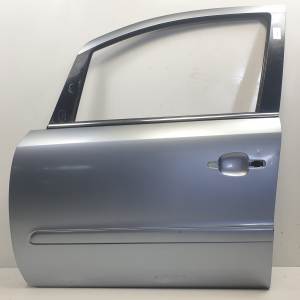 PUERTA DELANTERA IZQUIERDA OPEL ZAFIRA B Autodesguaces Alicante