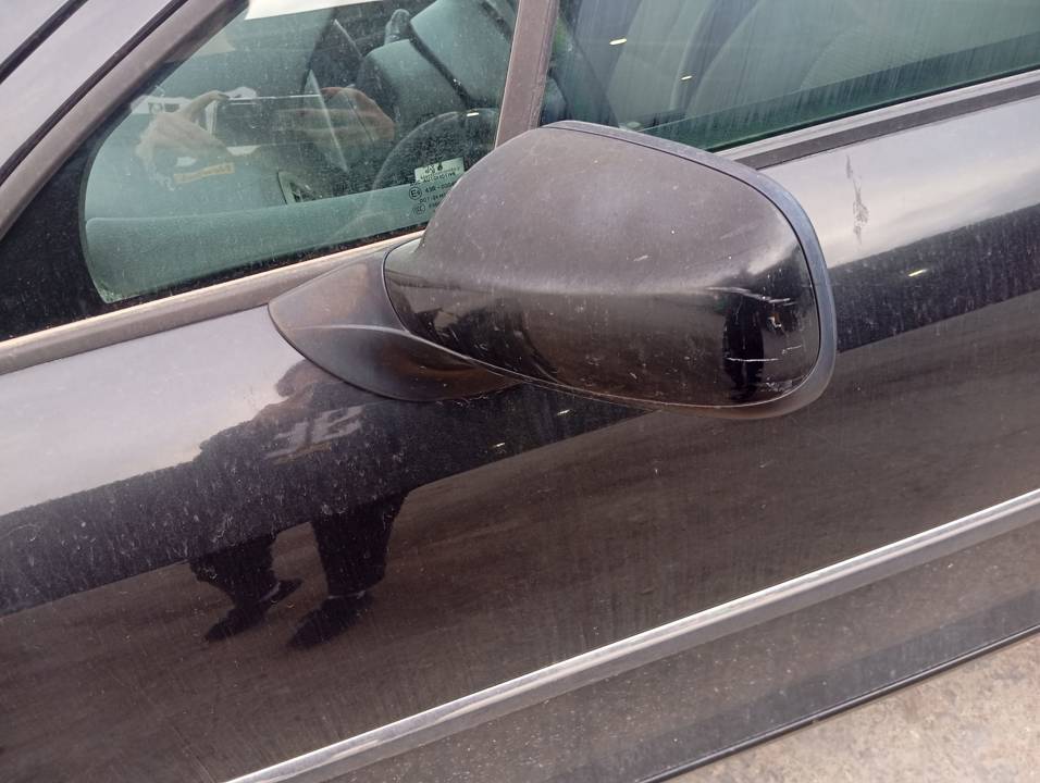 RETROVISOR IZQUIERDO