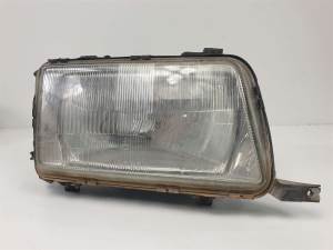 FARO DERECHO 0301075112 AUDI 80/90 (893) Autodesguaces Alicante