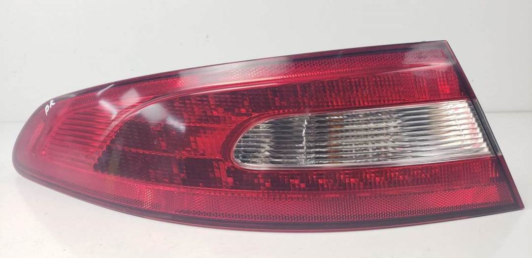 PILOTO TRASERO IZQUIERDO - 8X2313405BD - JAGUAR - XF (X250)