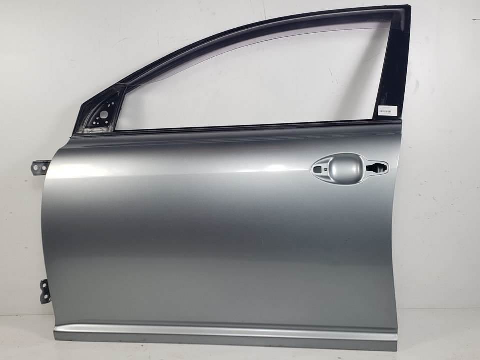 Porte avant gauche - TOYOTA - AVENSIS BERLINA (T25)