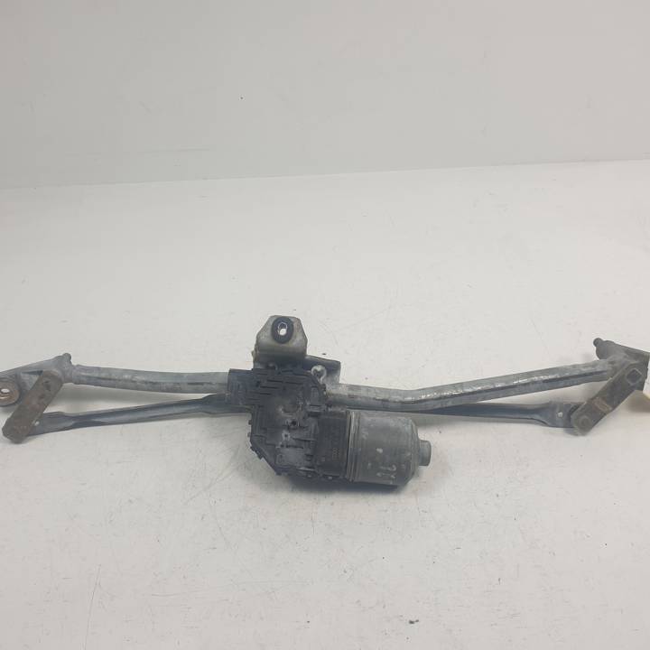 MOTOR LIMPIA DELANTERO 0390241509 AUDI A4 BERLINA (8E) Autodesguaces Alicante