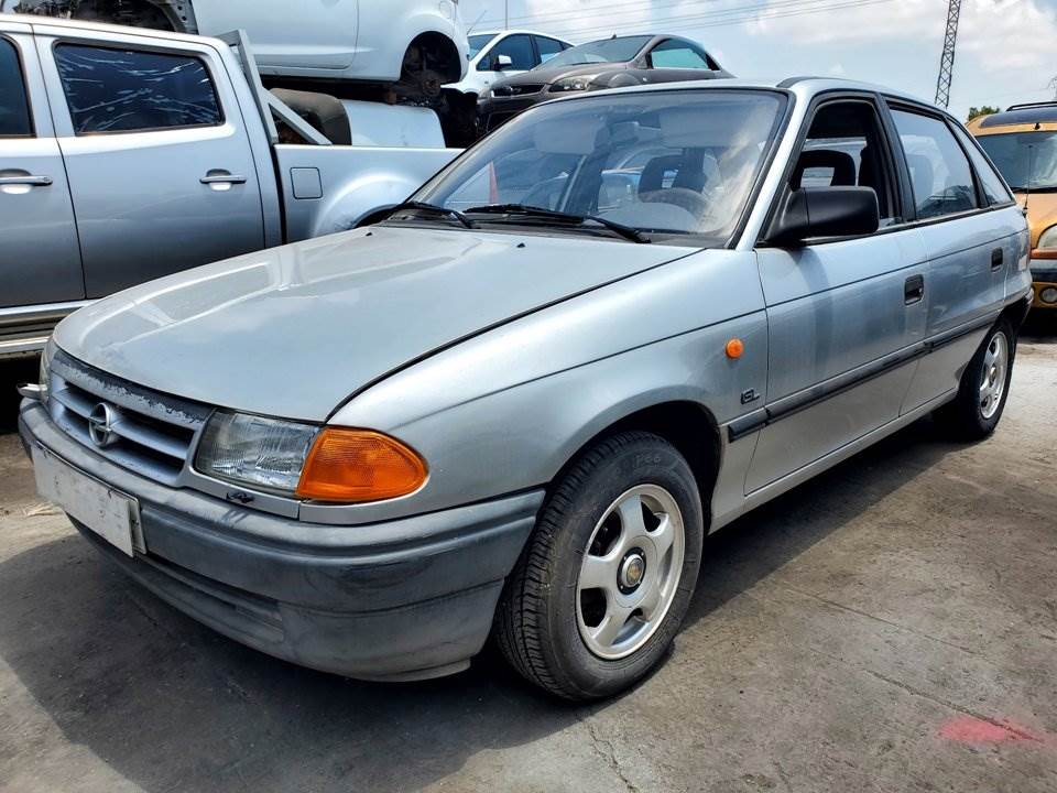 OPEL ASTRA F BERLINA (1991 - 1998)