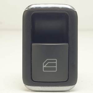 MANDO ELEVALUNAS TRASERO IZQUIERDO A2049058202 MERCEDES CLASE C (W204) BERLINA Autodesguaces Alicante