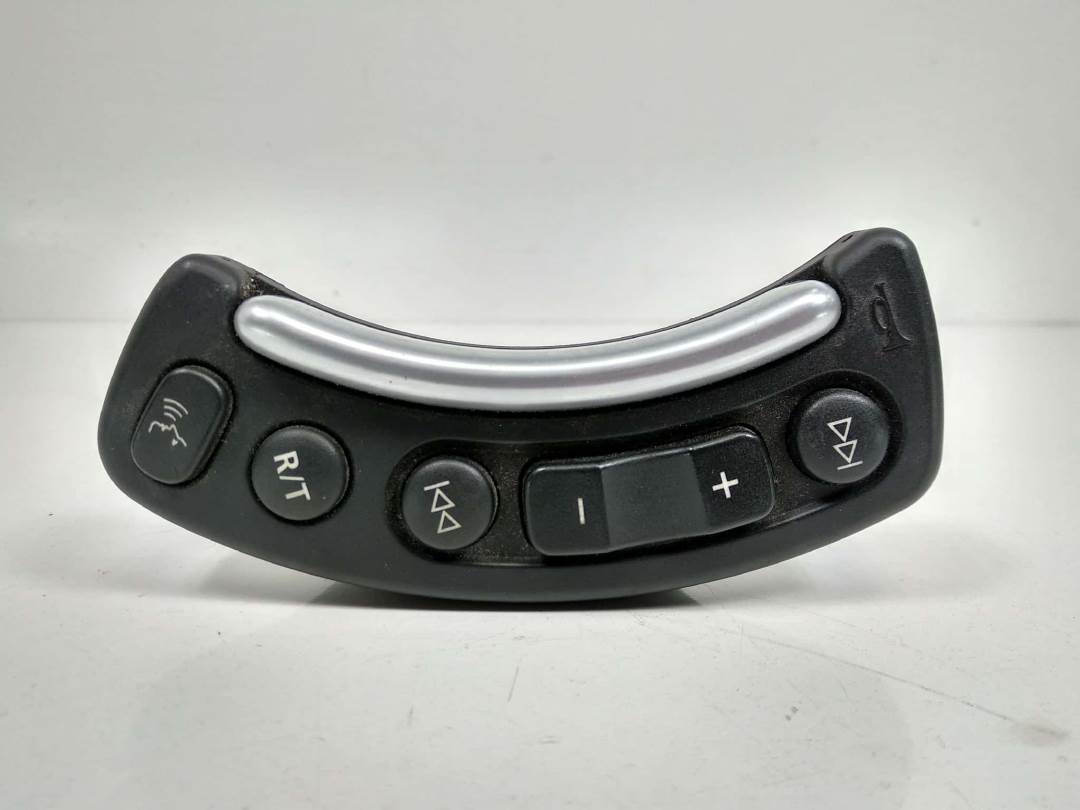 Lenkradbedienung - 6901282 - LAND ROVER - RANGE ROVER (L322)