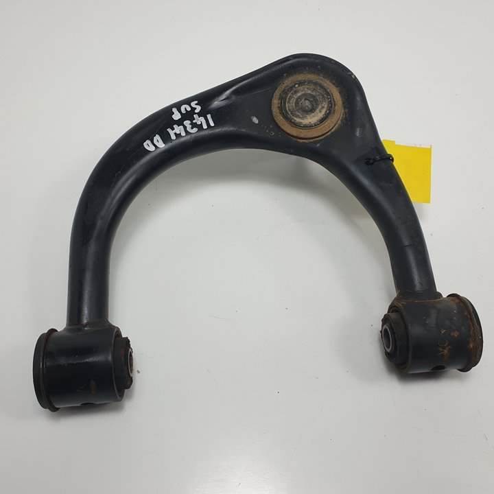BRAZO SUSPENSION SUPERIOR DELANTERO DERECHO - TOYOTA - LAND CRUISER (J12)