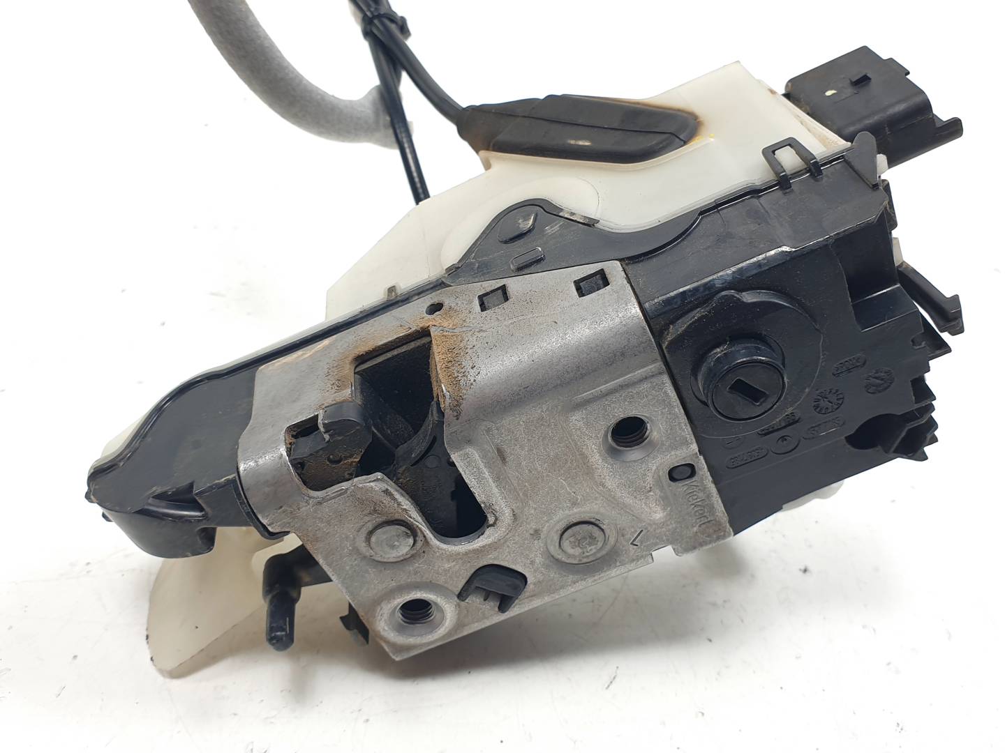 CERRADURA PUERTA DELANTERA IZQUIERDA - 9812500880 - PEUGEOT - 2008 (A94)