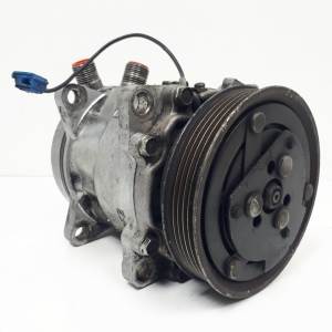 COMPRESOR AIRE ACONDICIONADO 1414003280 NISSAN KUBISTAR (X76) Autodesguaces Alicante