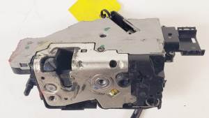 CERRADURA PUERTA TRASERA IZQUIERDA 24087818 CITROEN C4 GRAND PICASSO Autodesguaces Alicante
