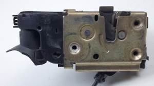 CERRADURA PUERTA DELANTERA IZQUIERDA RENAULT SCENIC II (X84,JM) Autodesguaces Alicante