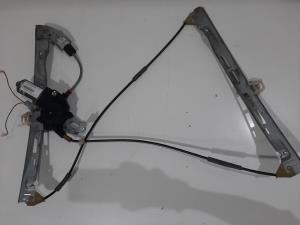 ELEVALUNAS DELANTERO IZQUIERDO PEUGEOT 206 BERLINA Autodesguaces Alicante
