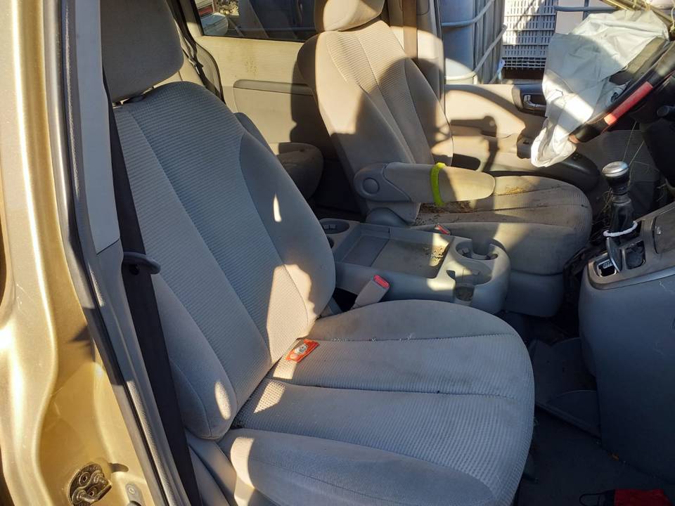 ASIENTO DELANTERO IZQUIERDO