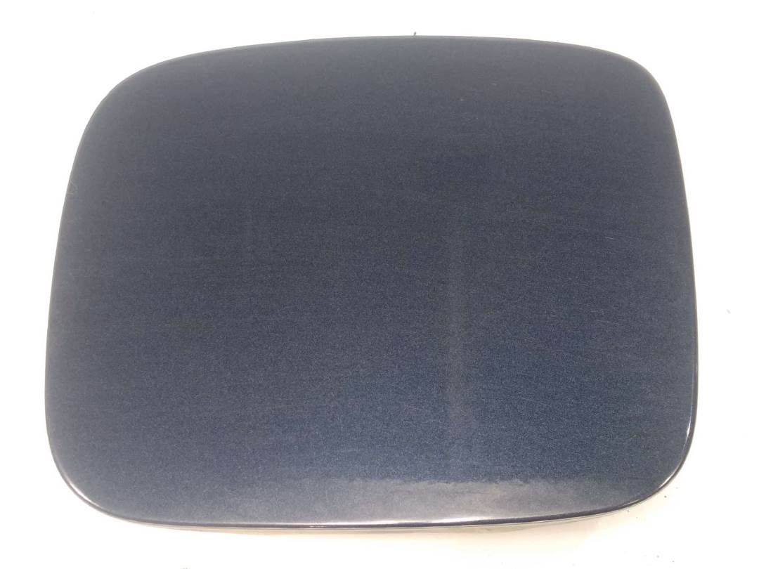 TAPA EXTERIOR COMBUSTIBLE - MAZDA - PREMACY (CP)