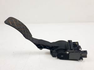 POTENCIOMETRO PEDAL 6R2721503D SEAT IBIZA (6J5) Autodesguaces Alicante
