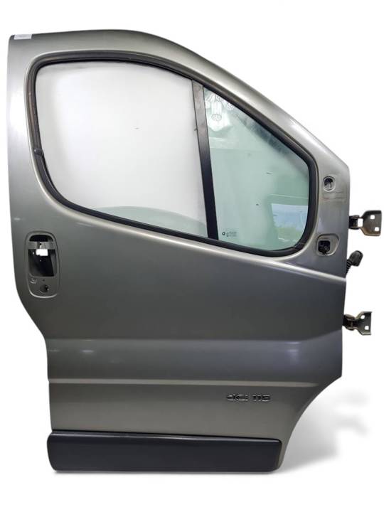 PUERTA DELANTERA DERECHA RENAULT TRAFIC CAJA CERRADA (AB 4.01) Autodesguaces Alicante