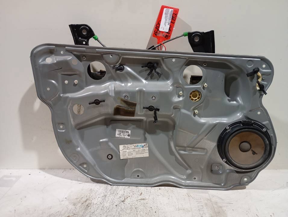 ELEVALUNAS DELANTERO IZQUIERDO