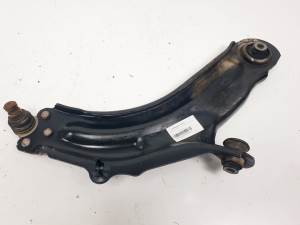 BRAZO SUSPENSION INFERIOR DELANTERO DERECHO RENAULT KANGOO (FW/KW) Autodesguaces Alicante