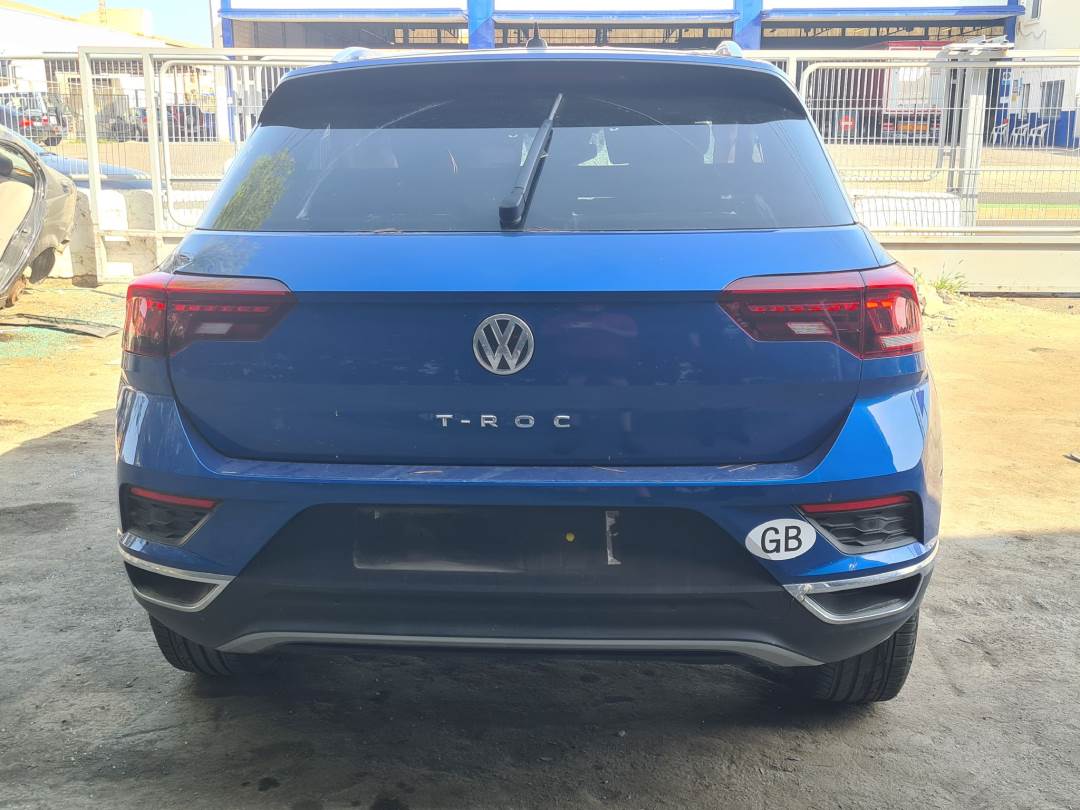 VOLKSWAGEN T-ROC (2017 - ...)