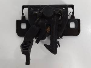 CERRADURA CAPOT 856017676R DACIA LOGAN MCV II Autodesguaces Alicante