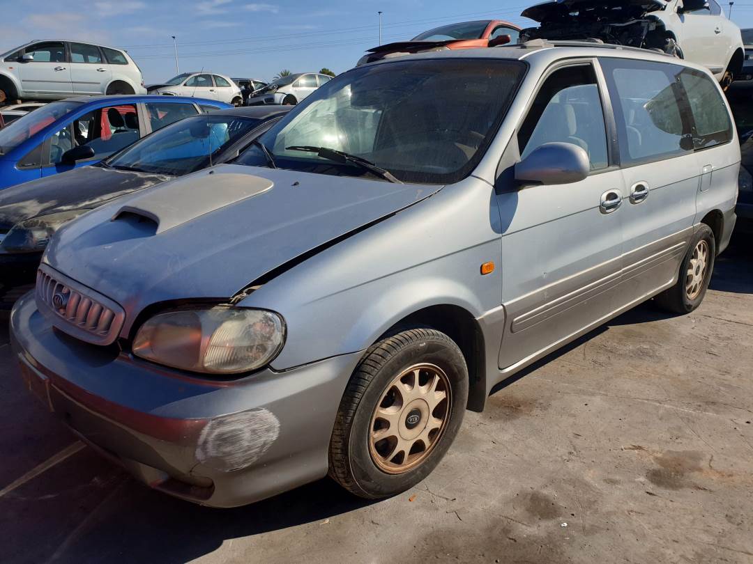 KIA CARNIVAL (1999 - 2001)