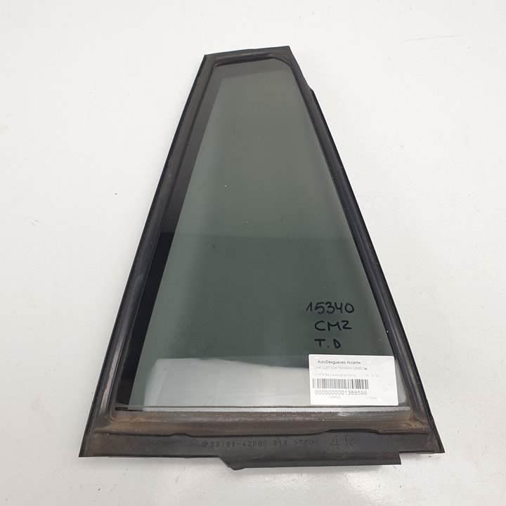 LUNA CUSTODIA TRASERA DERECHA - 6818842060 - TOYOTA - RAV 4 (A4)