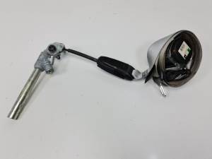 CINTURON SEGURIDAD TRASERO DERECHO 607707800D OPEL CORSA D Autodesguaces Alicante