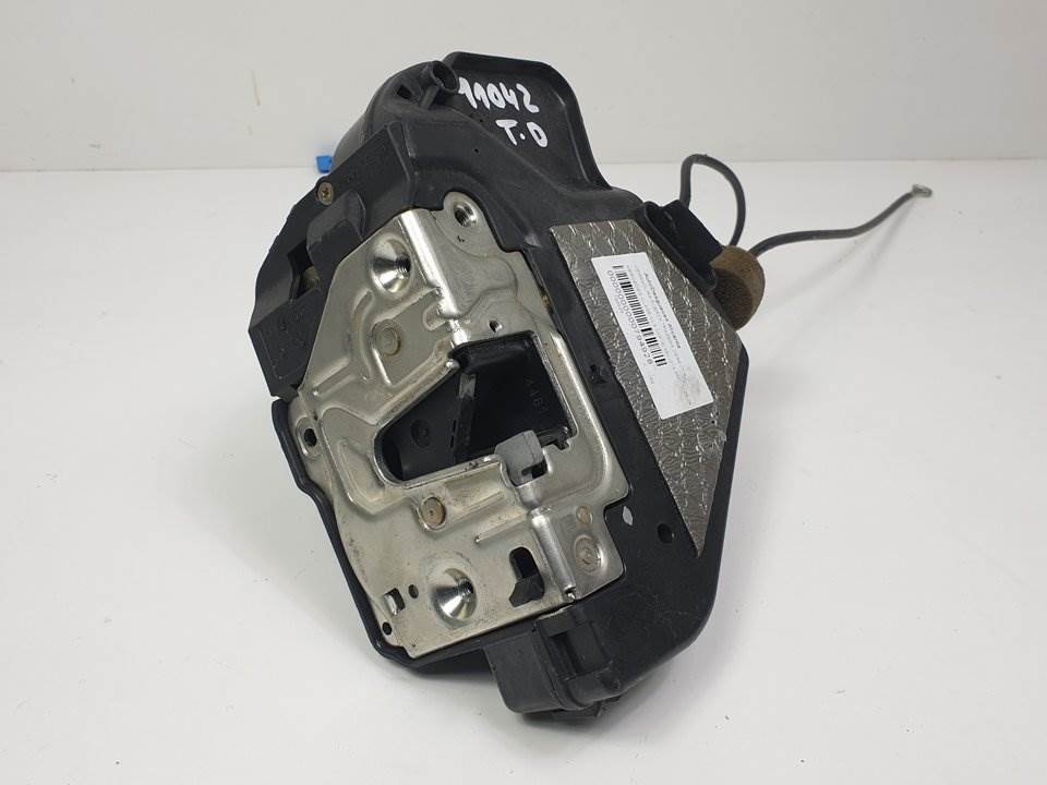CERRADURA PUERTA TRASERA DERECHA - 2197300235 - MERCEDES - CLASE CLS (W219)