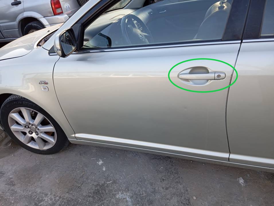 MANETA EXTERIOR DELANTERA IZQUIERDA