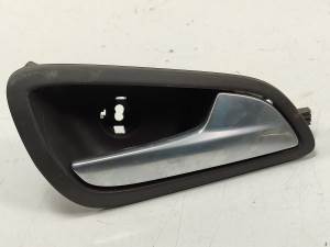 MANETA INTERIOR TRASERA DERECHA AM51U22600BDW FORD C-MAX (CB7) Autodesguaces Alicante